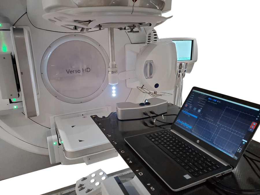 isoPoint in Treatment Room with laptop, LINAC and other components